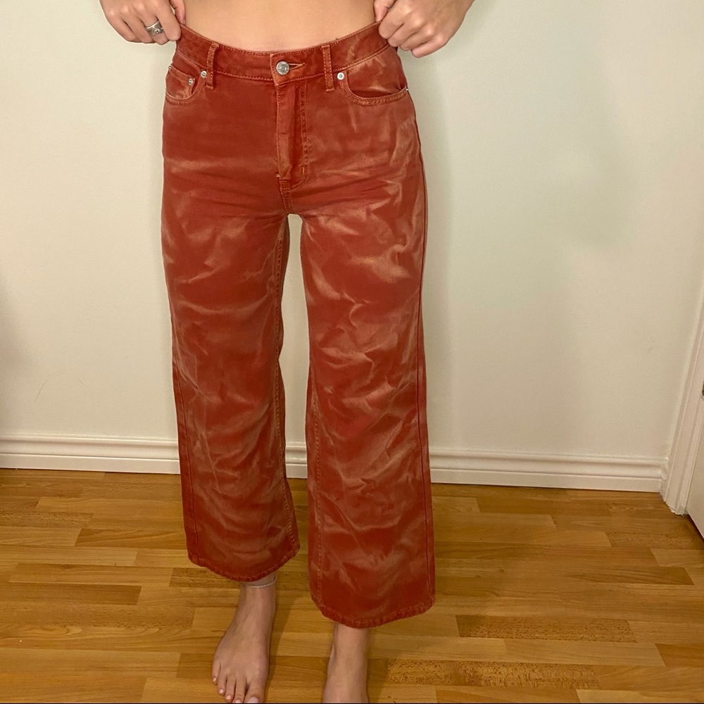 Red Washed Jeans